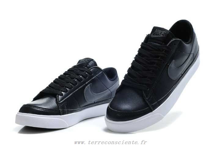 nike homme cuir, Shox Nike - Homme Cuir Bleu Noir - Blazer Low chaussures | White - D - M7220647